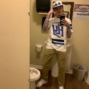 Meet your Posher, Tyler